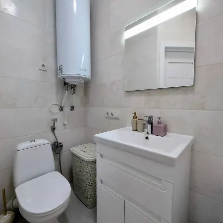 House Apartment *